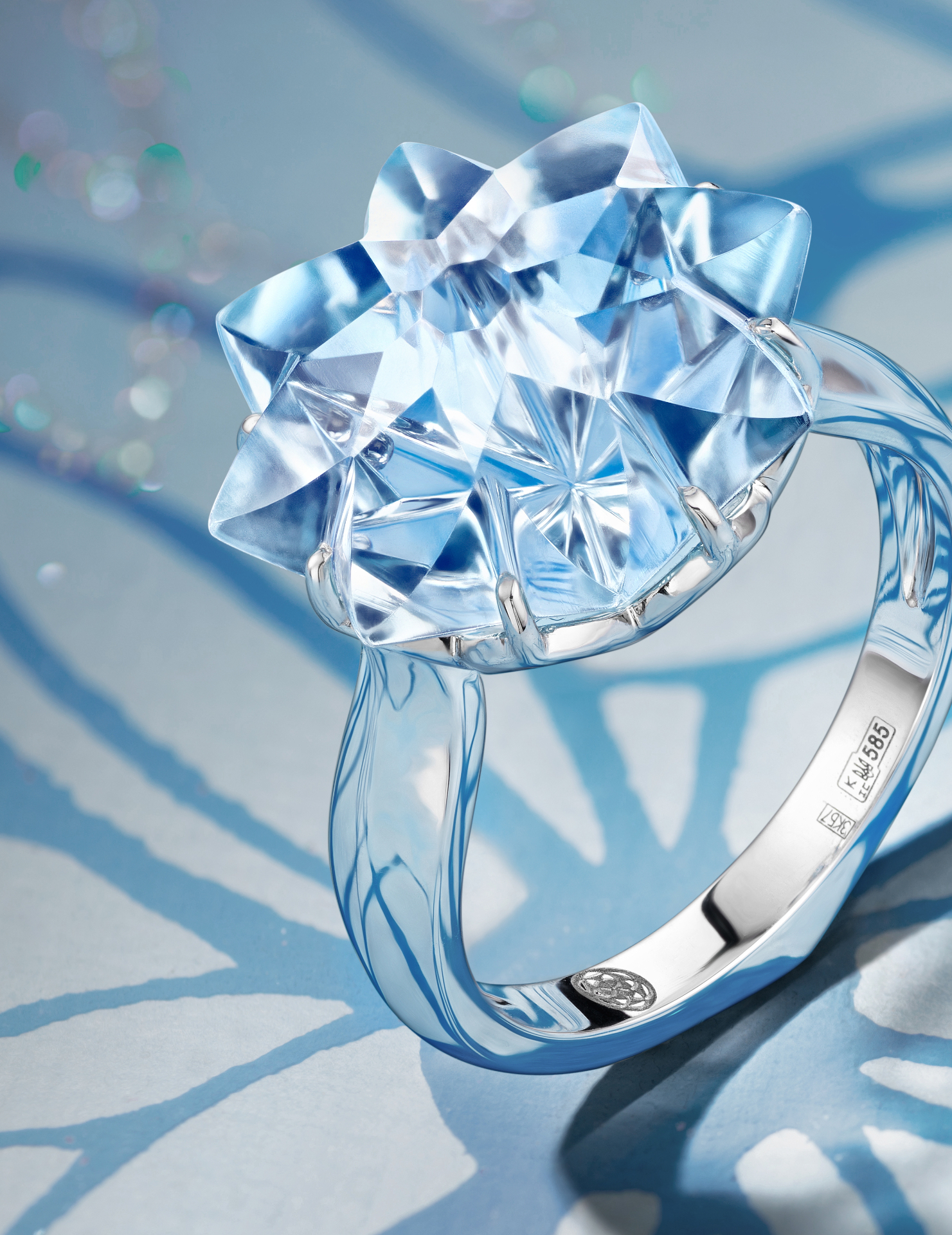 LIÉNA JEWELS star ring — Blue Topaz Fancy Lotus